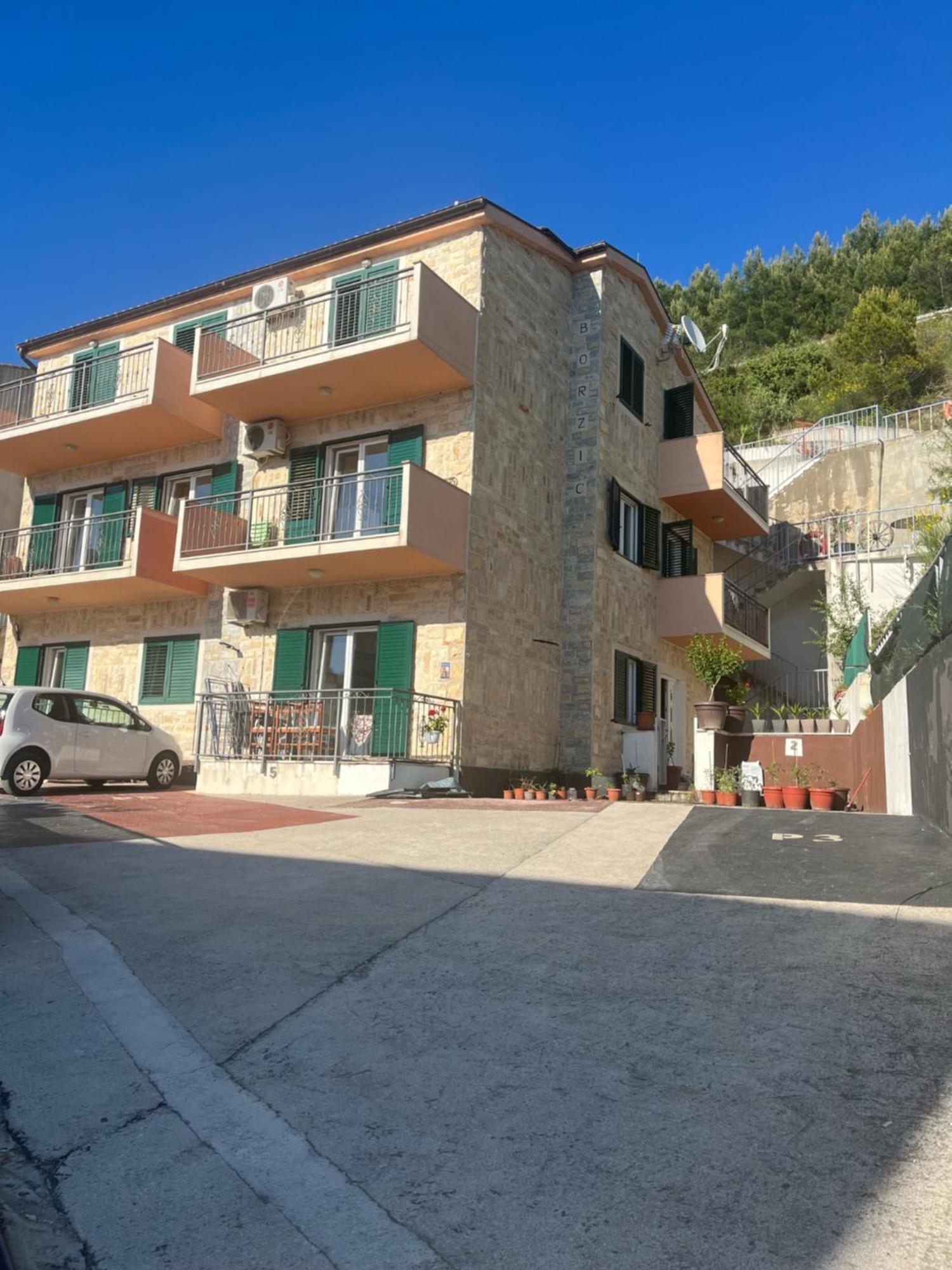 Villa Borzic Omiš Extérieur photo